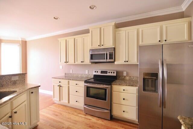 Building Photo - 1013 Trinity Dr