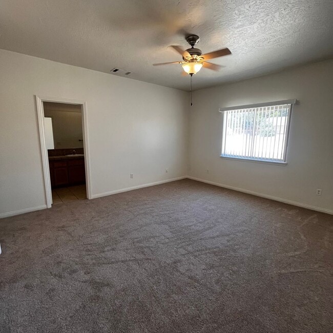 Building Photo - 7764 Corona Ave