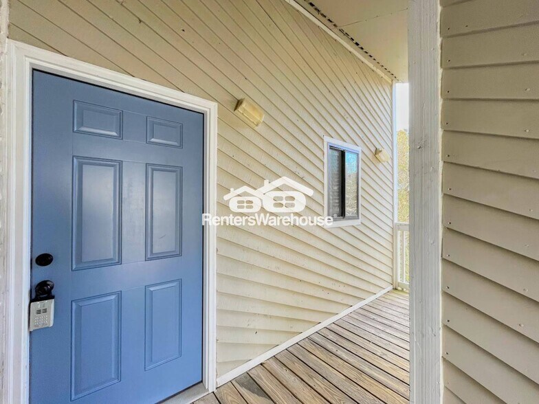 Building Photo - 2325 Sea Shell Rd