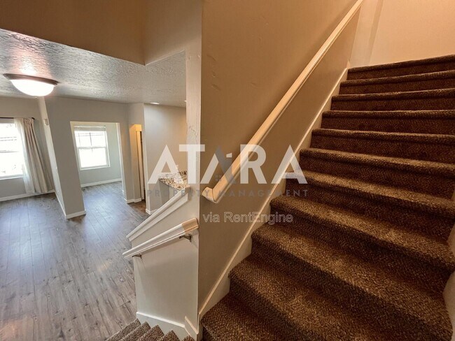 Building Photo - 5011 N Marble Fox Way