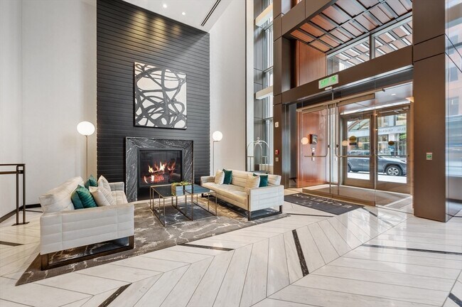 Building Photo - 135 Seaport Blvd