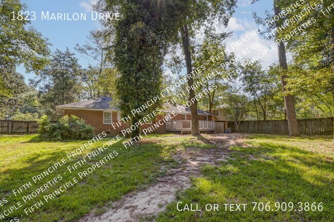 Building Photo - 1823 Marilon Dr
