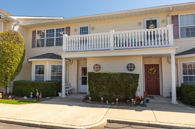 Building Photo - 314 Flurry Ln