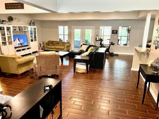 Building Photo - 16 Mariners Ln