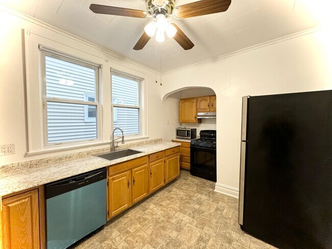 Building Photo - 25 Kelly Pkwy