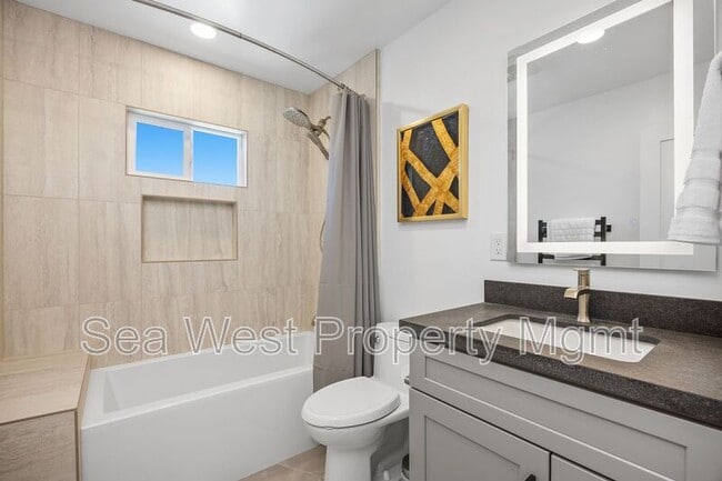 Building Photo - 778 Del Riego Ave