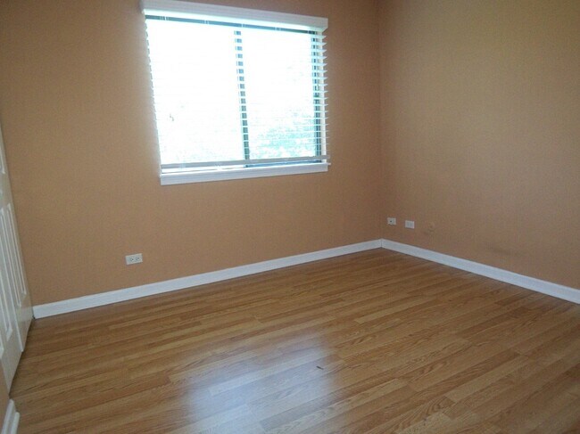 Building Photo - 314 Wildberry Ct