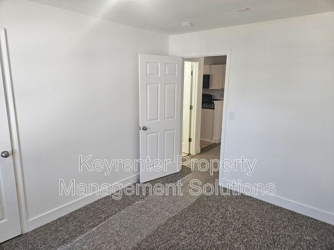 Building Photo - 3891 Churchville Ave