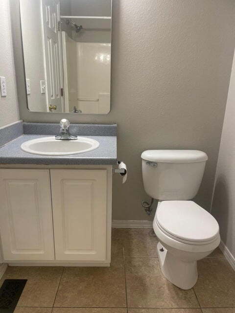 Building Photo - Charming 2-Bed Townhouse in Fort Walton Beach