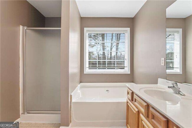 Building Photo - 177 Hollinger Way