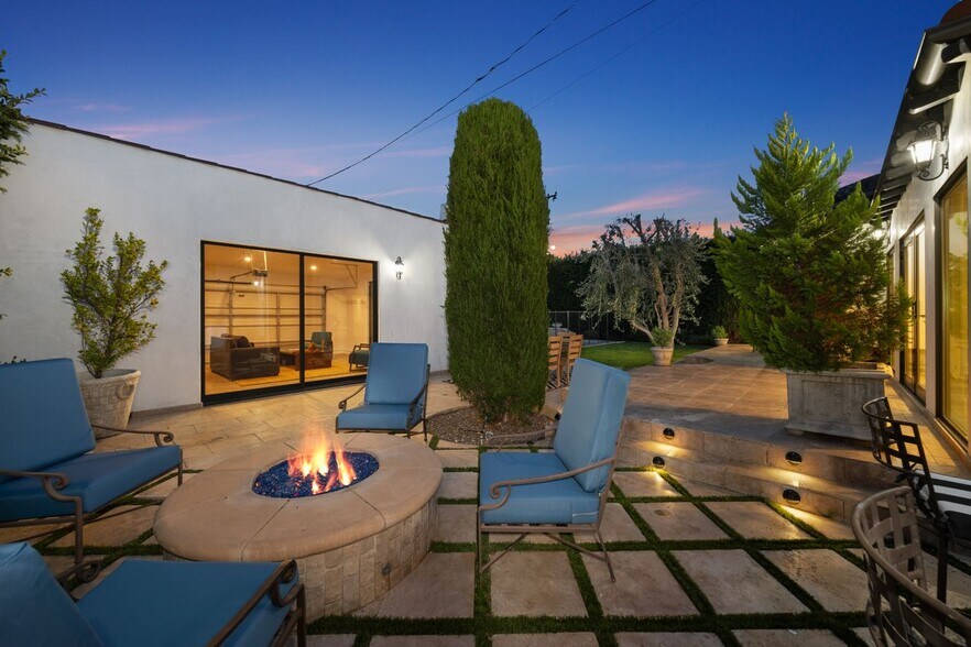 Building Photo - 514 Walden Dr