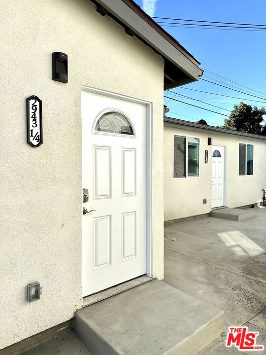 Building Photo - 2943 S 9th Ave