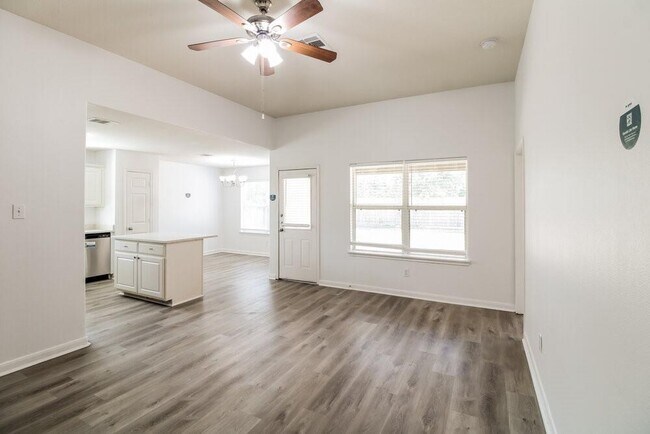 Building Photo - 3822 Enclave Mist Ln