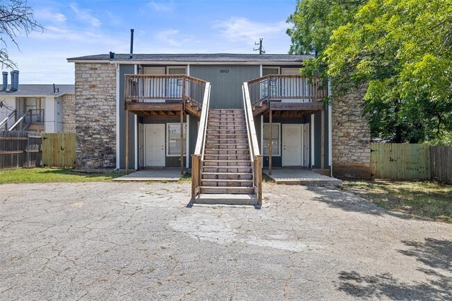 Primary Photo - 9903 Roxanna Dr
