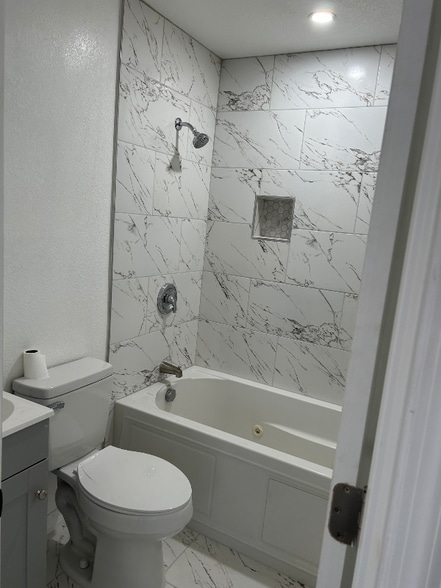 Building Photo - 648 59th St S