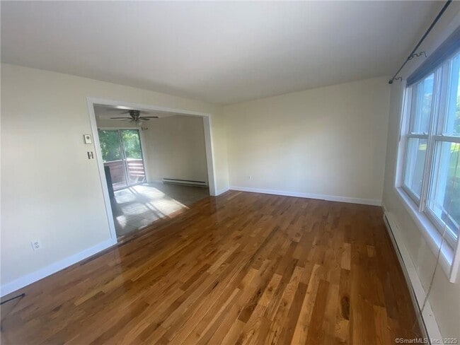 Building Photo - 53 Stonewall Ln