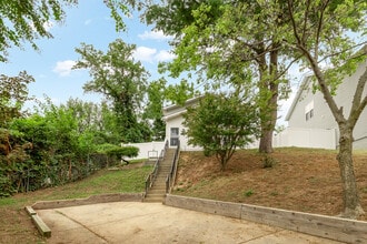 Building Photo - 6214 Kolb St