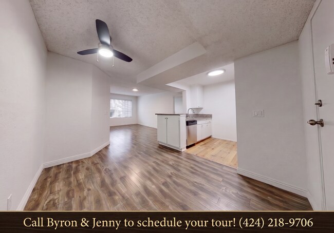 Interior Photo - 5050 Klump Ave