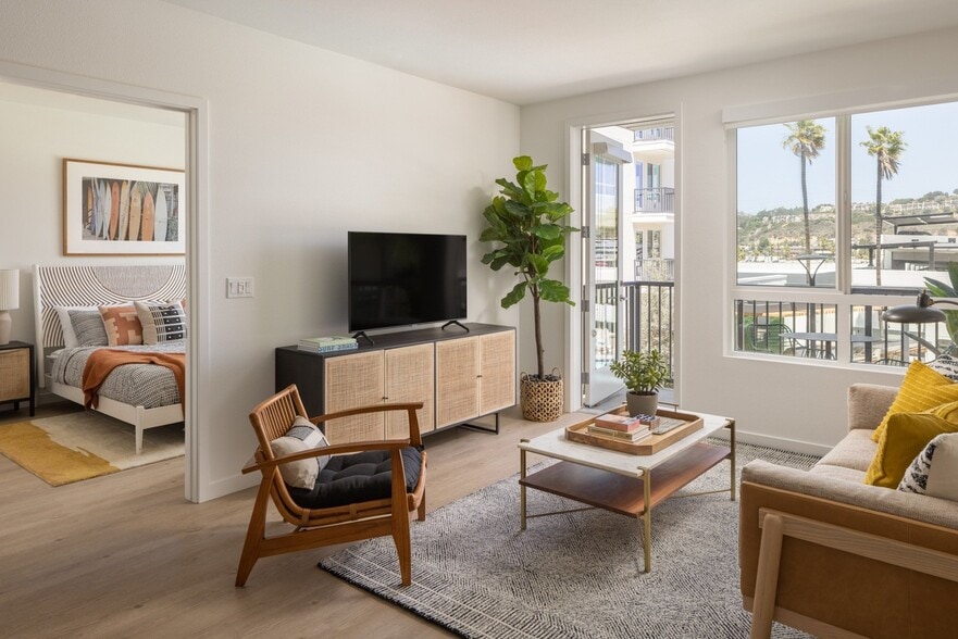 Building Photo - The Society Bradbury