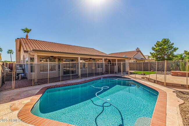 Building Photo - 5340 W Oraibi Dr