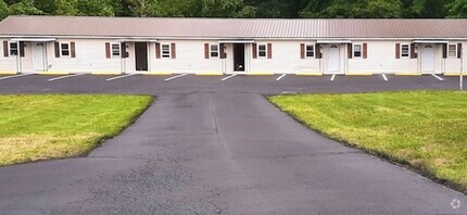 Building Photo - Come Check Out These Newly Renovated 1 Bed...