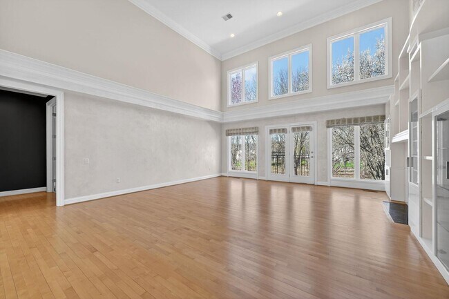 Building Photo - 11316 Ridge Mist Terrace