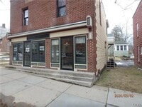 Building Photo - 60 Oswego St