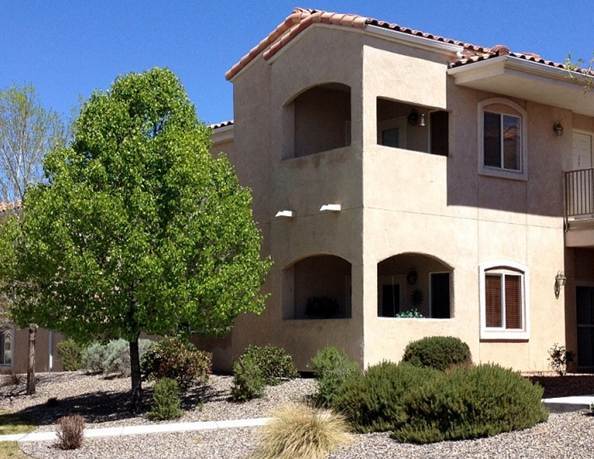 Building Photo - 6800 Vista del Norte Rd NE
