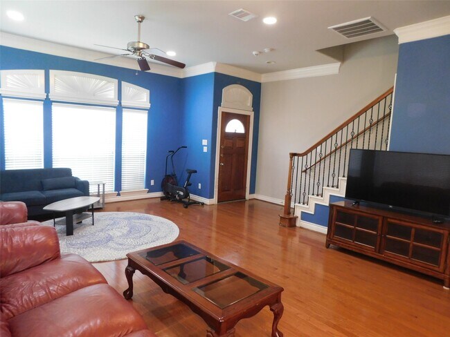 Building Photo - 2615 Starboard Point Dr