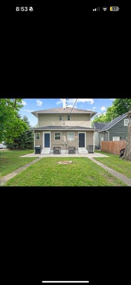 Building Photo - 1029 N Keystone Ave