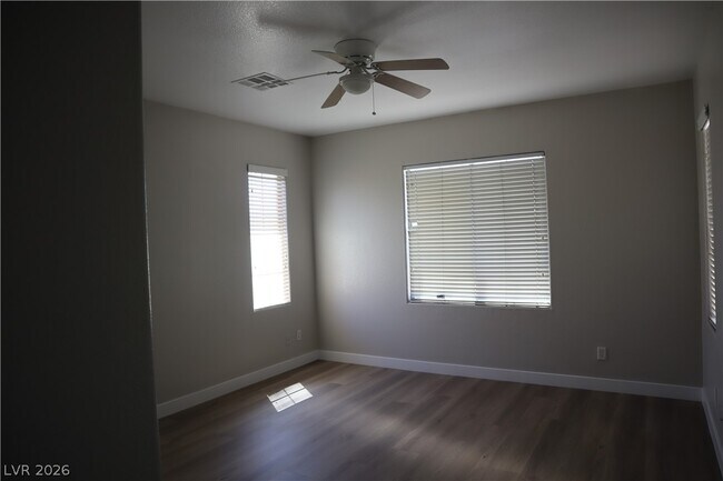 Building Photo - 9052 Picket Fence Ave