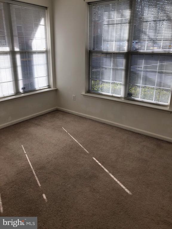 Building Photo - 4200 Mozart Brigade Ln
