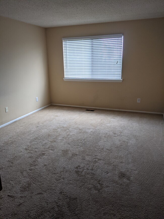 Bedroom - 8470 Decatur St