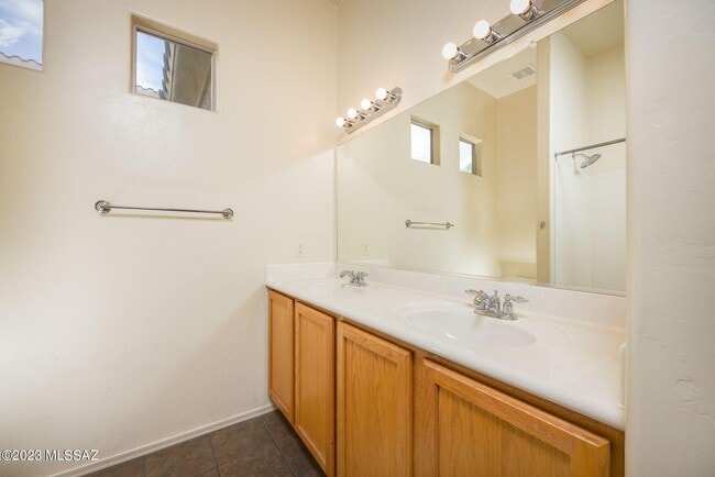 Building Photo - 2299 W Camino San Acacio