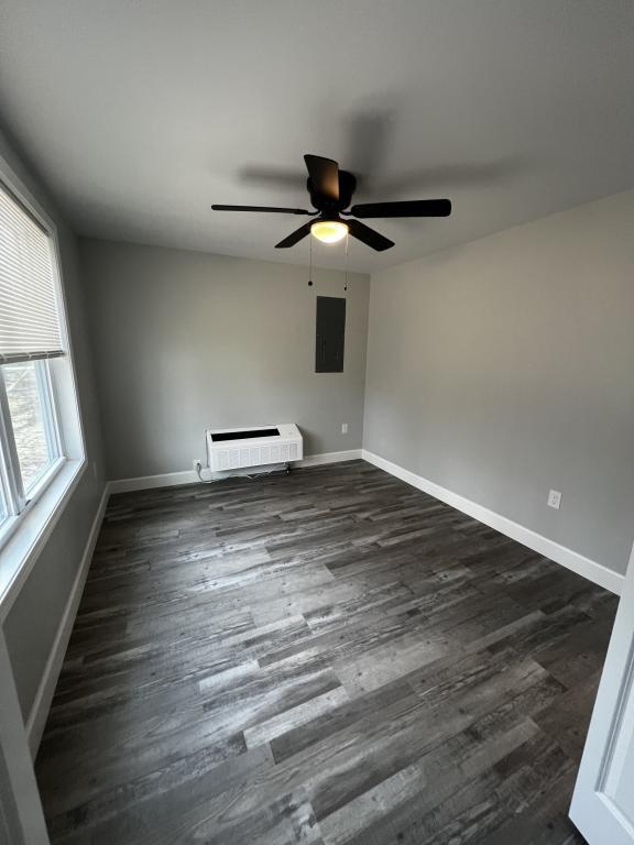 Building Photo - 6520 Ridge Rd