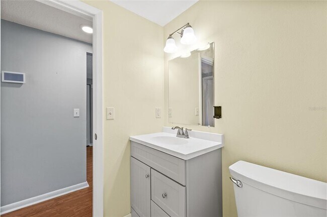 Building Photo - 2917 Burr Oak Dr