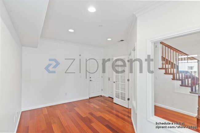 Building Photo - 2213 Rock St