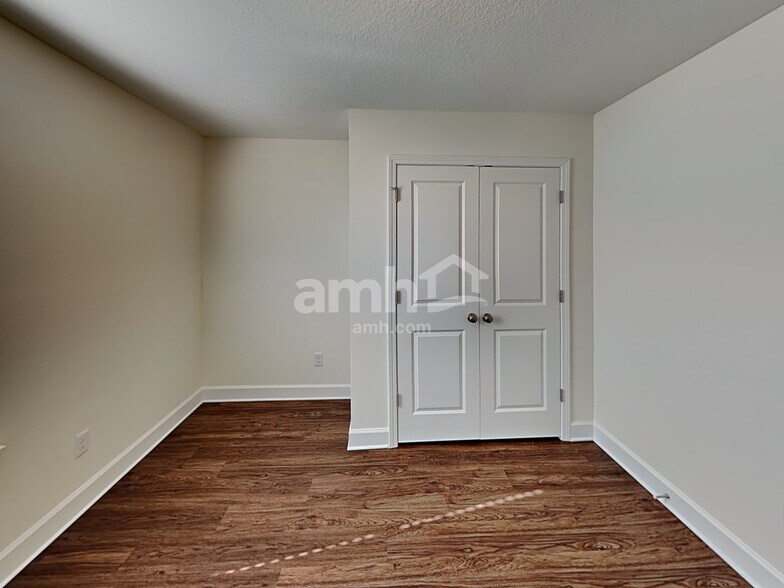 Building Photo - 3036 Eagle Bluff Way