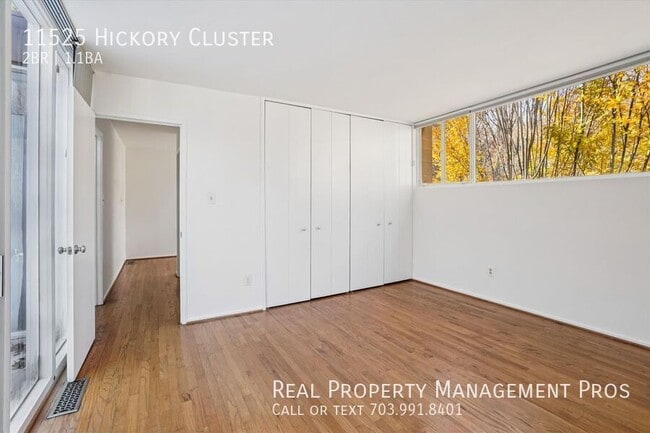 Building Photo - 11525 Hickory Cluster