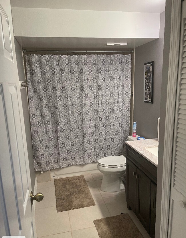 Building Photo - 2935 Monaco Ct