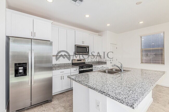 Building Photo - 8821 W Agora Ln