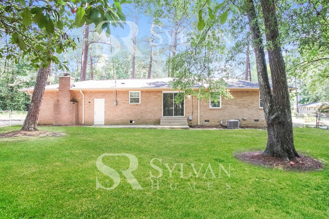 Building Photo - The Lifestyle You Deserve.