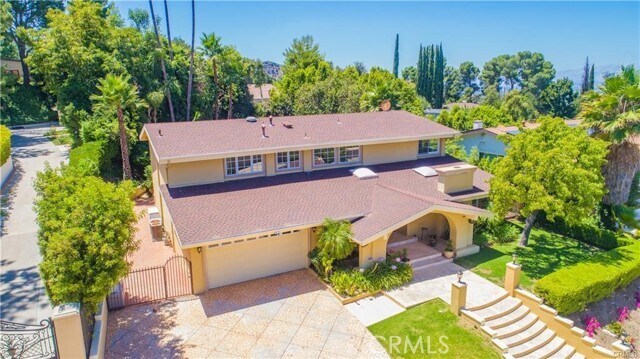 Building Photo - 16545 Park Ln Cir