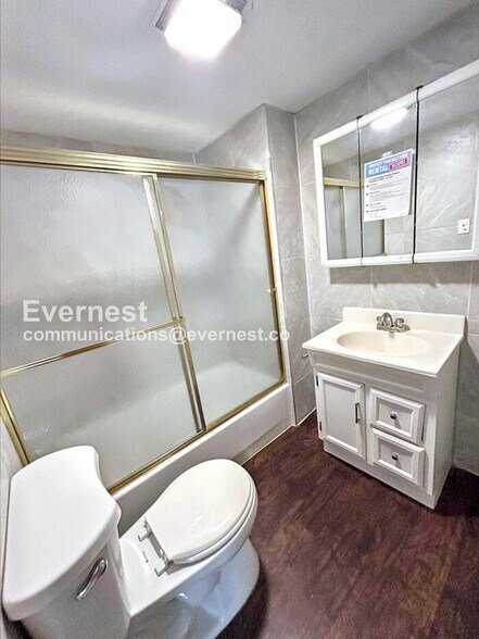 Building Photo - 3295 W 46th St