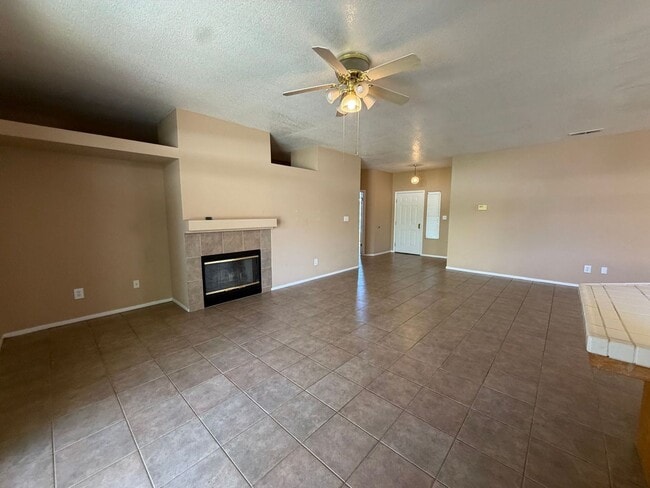 Building Photo - Spacious 3 Bedroom, 2 Bath Tevis Ranch Home with Fireplace, Covered Patio & 2-Car Garage