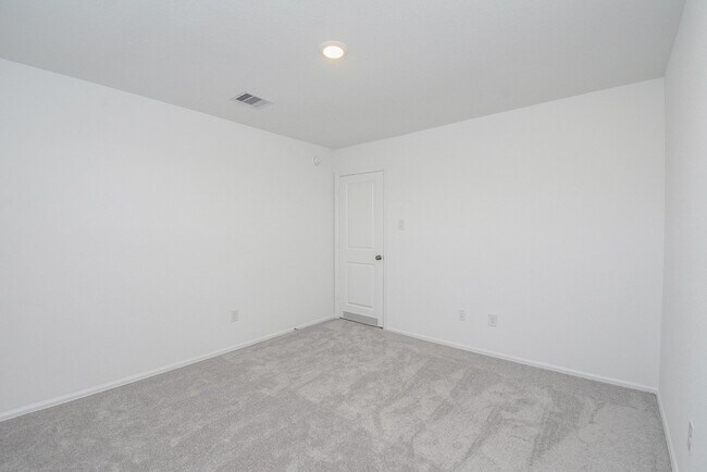 Building Photo - 18987 Panzini Dr