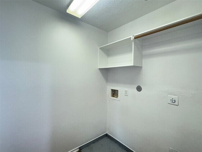 Building Photo - 11531 Jacinth Ct