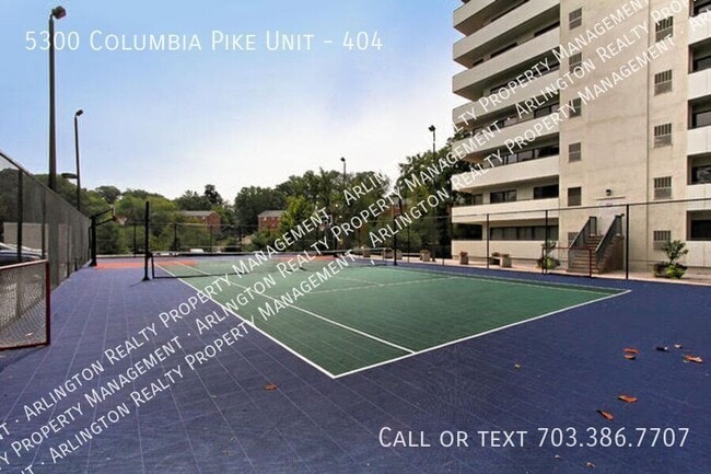 Building Photo - 5300 Columbia Pike