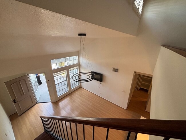Building Photo - This stunning One-Bedroom One-Bathroom Condo in Laguna Niguel