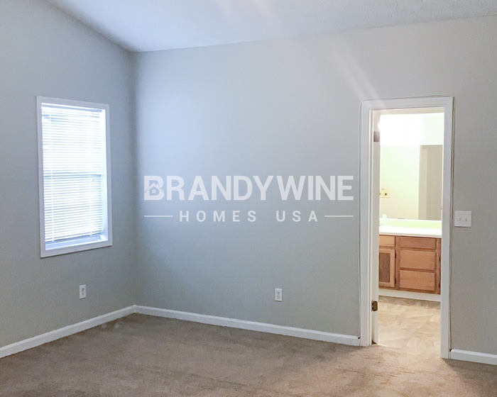 Building Photo - 5900 Homestead Cir